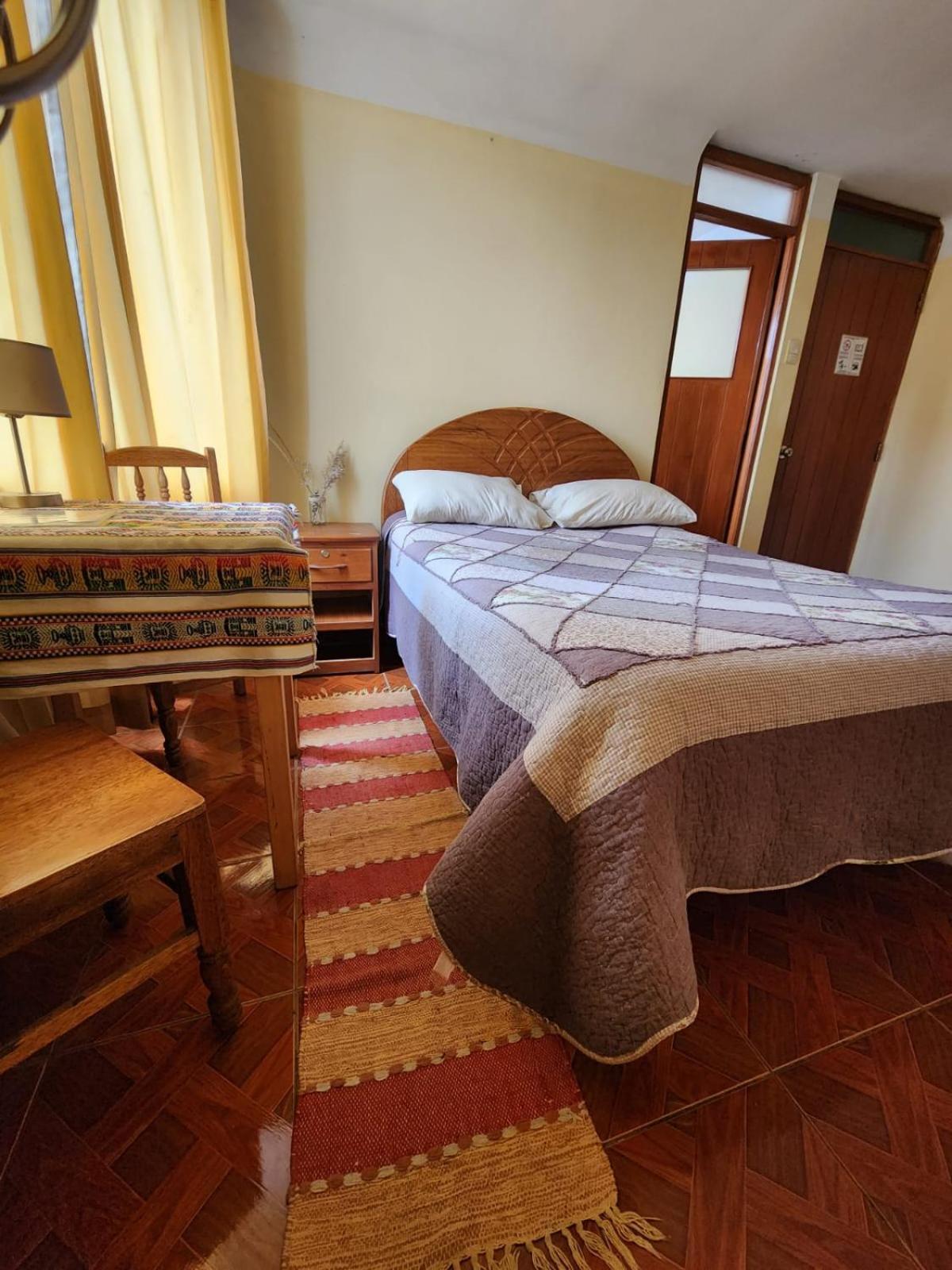 Отель La Casa De Momo Куско Экстерьер фото